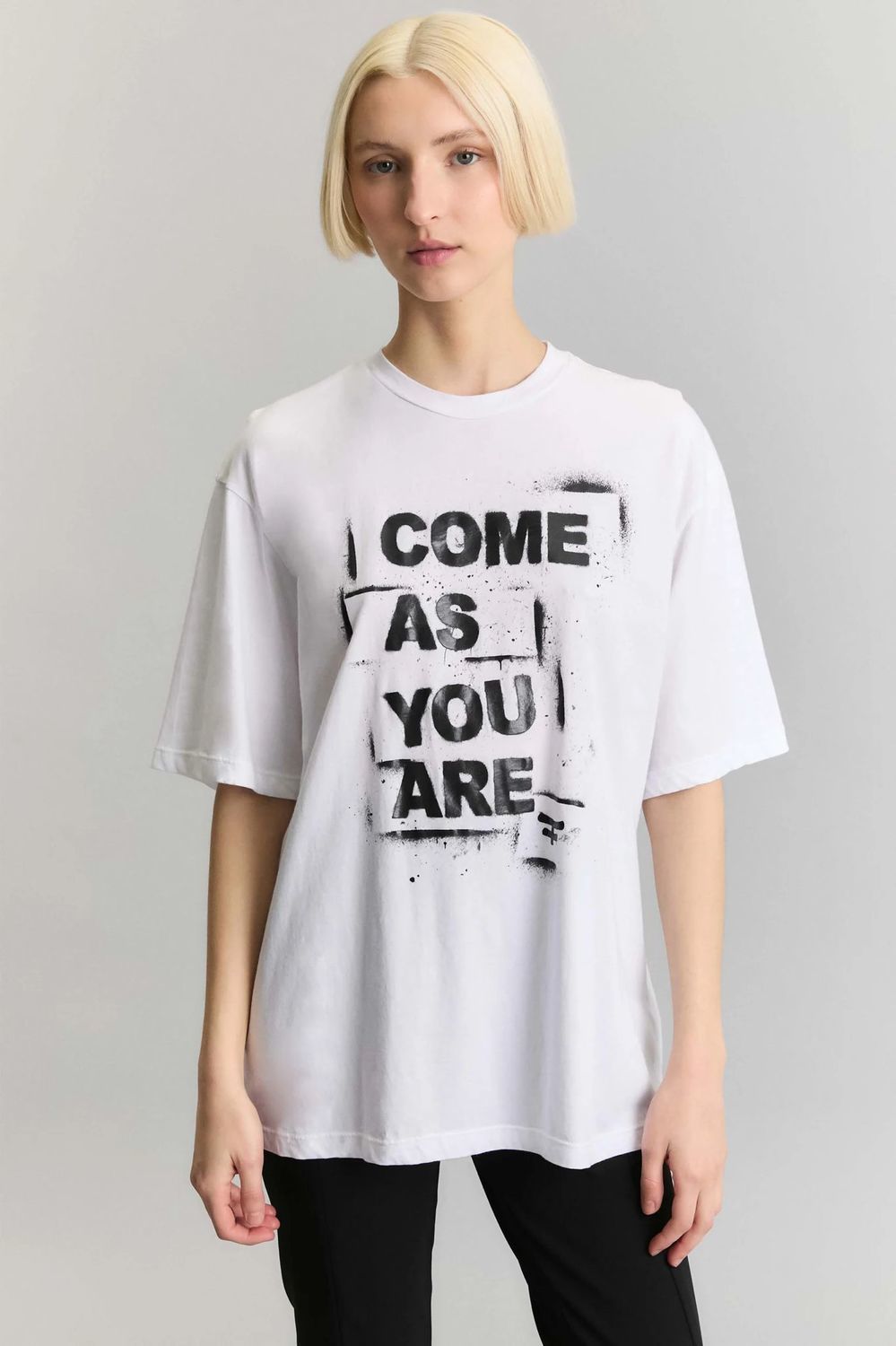 REMERA COME AS YOU ARE-KOSIUKO blanco l