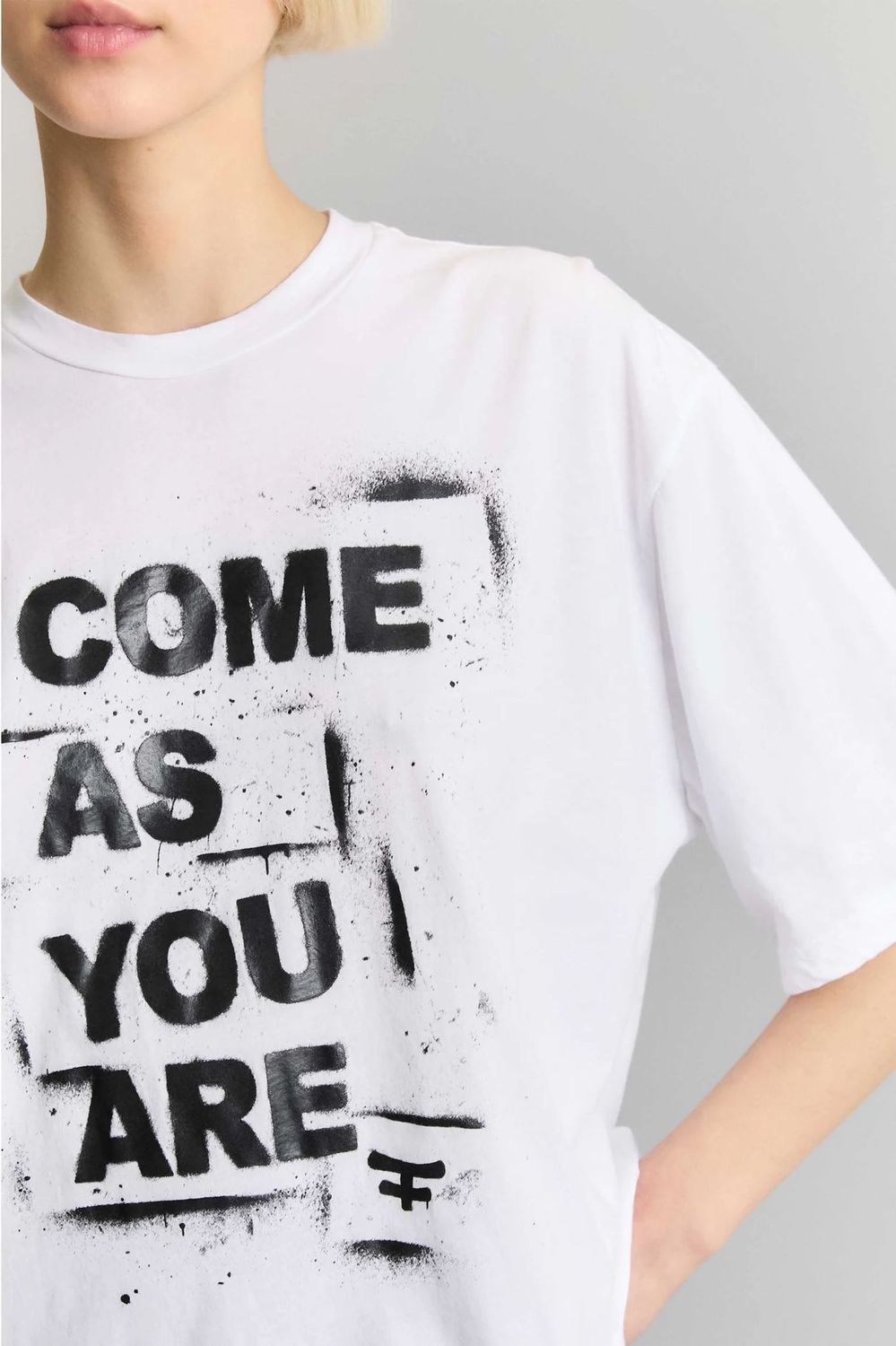 REMERA COME AS YOU ARE-KOSIUKO blanco l